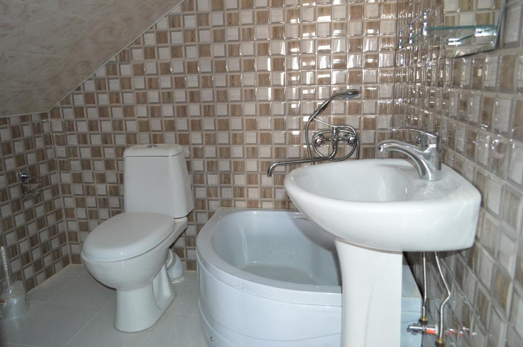 Mari Guest House Телаві Номер фото