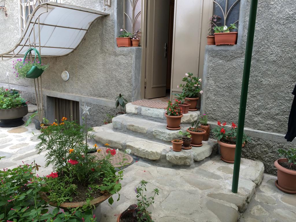 Mari Guest House Телаві Екстер'єр фото