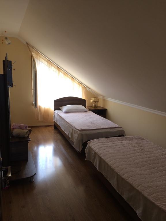 Mari Guest House Телаві Екстер'єр фото