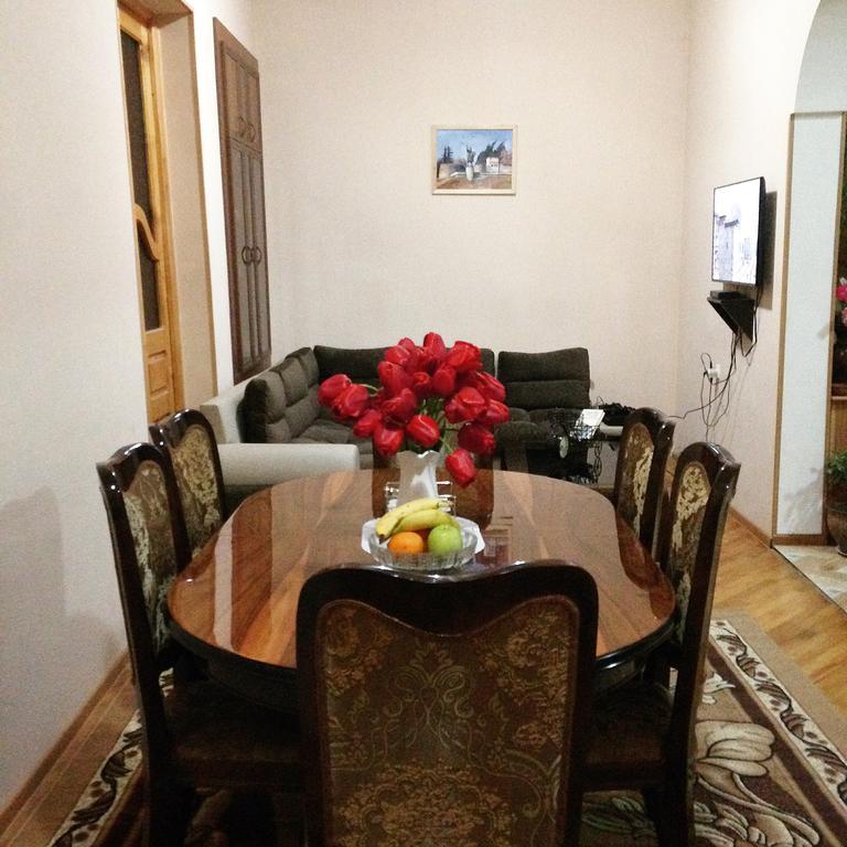 Mari Guest House Телаві Екстер'єр фото