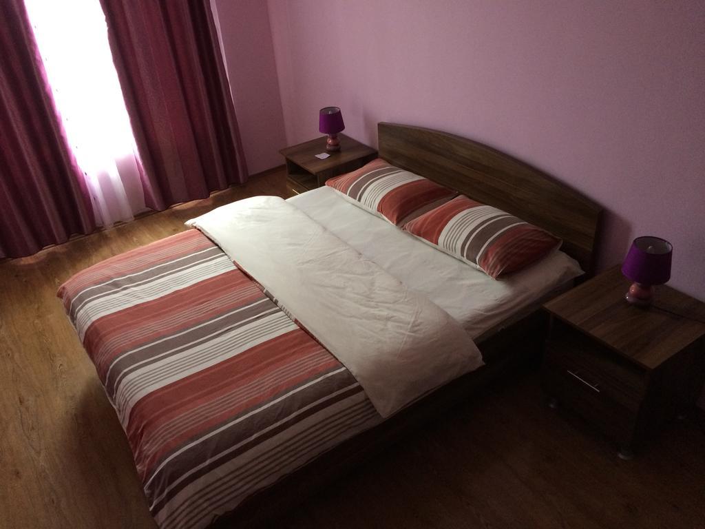 Mari Guest House Телаві Екстер'єр фото