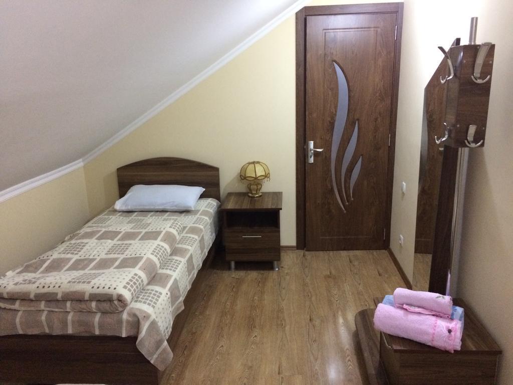 Mari Guest House Телаві Екстер'єр фото