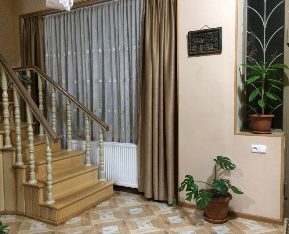 Mari Guest House Телаві Екстер'єр фото